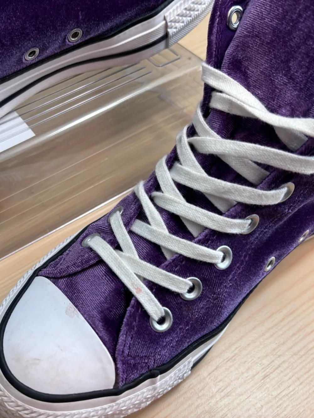 Converse Chuck Taylor All Star Purple Velvet High Top Sneakers Women’s 8.5 - Picture 4 of 8